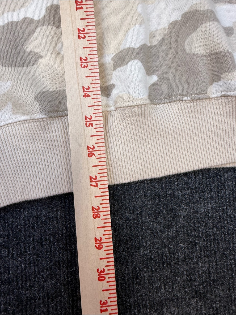 Aerie Beige Camo Crewneck Sweatshirt Oversized Small - Picture 11 of 12